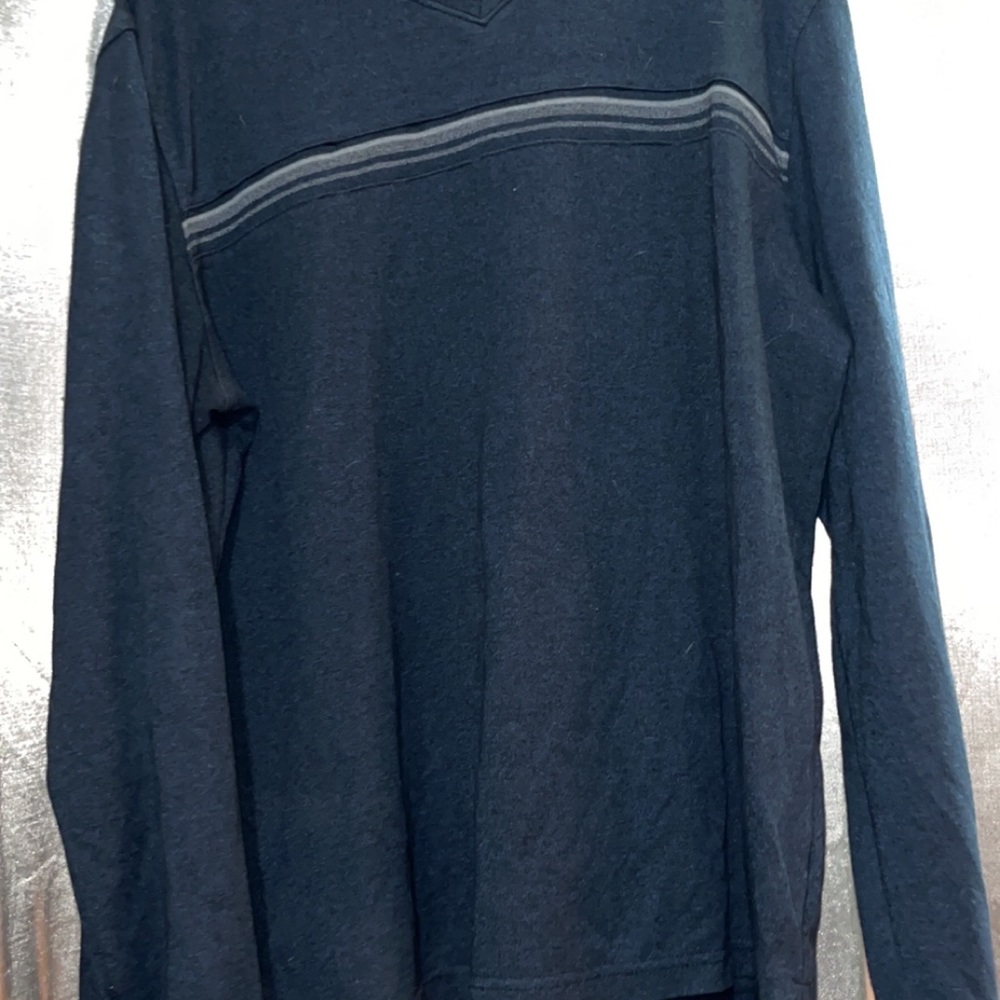 Sweater - Picture 2 of 3